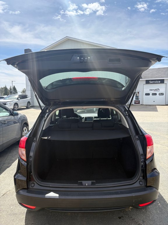 2018 Honda HR-V LX in Miramichi, New Brunswick - 8 - w1024h768px