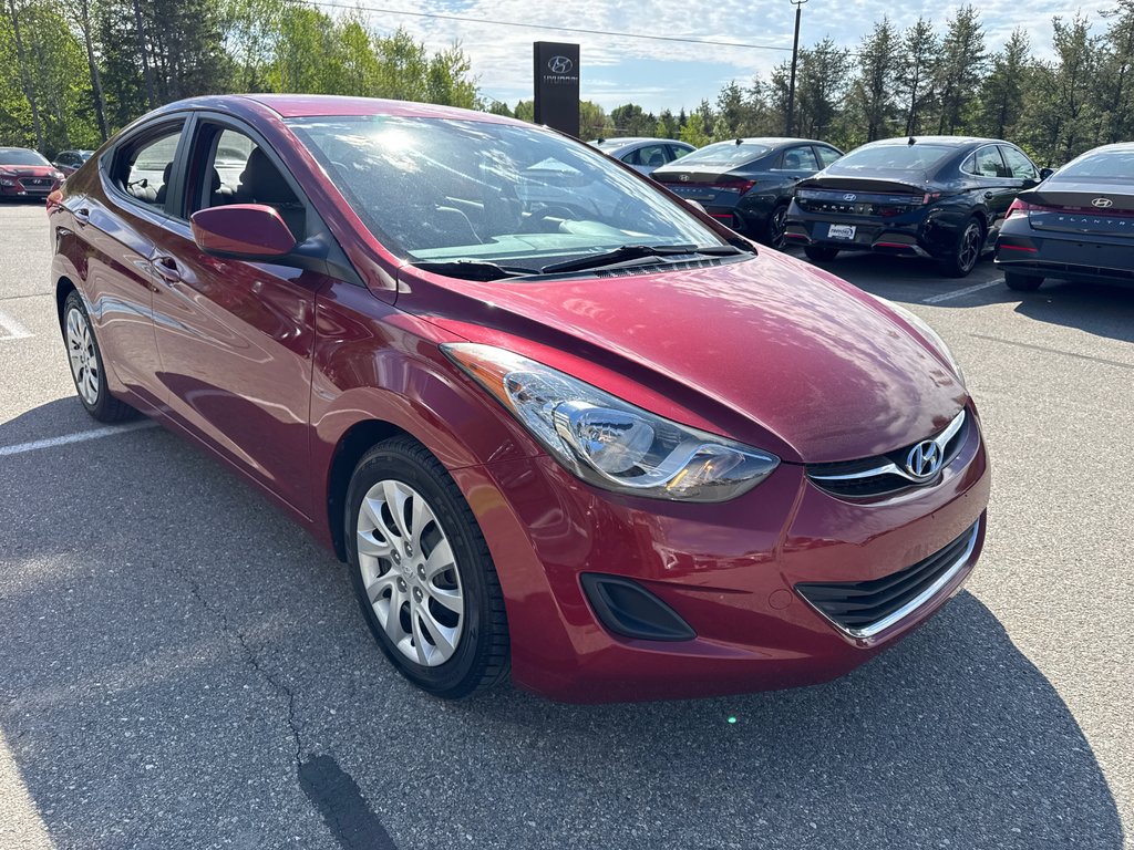 2013 Hyundai Elantra GL in Miramichi, New Brunswick - 9 - w1024h768px