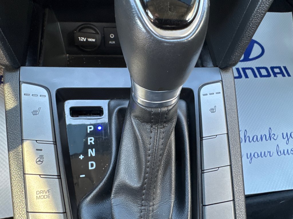 2017 Hyundai Elantra GL in Miramichi, New Brunswick - 7 - w1024h768px