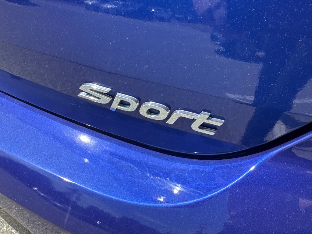 2020 Hyundai Elantra Sport in Miramichi, New Brunswick - 15 - w1024h768px