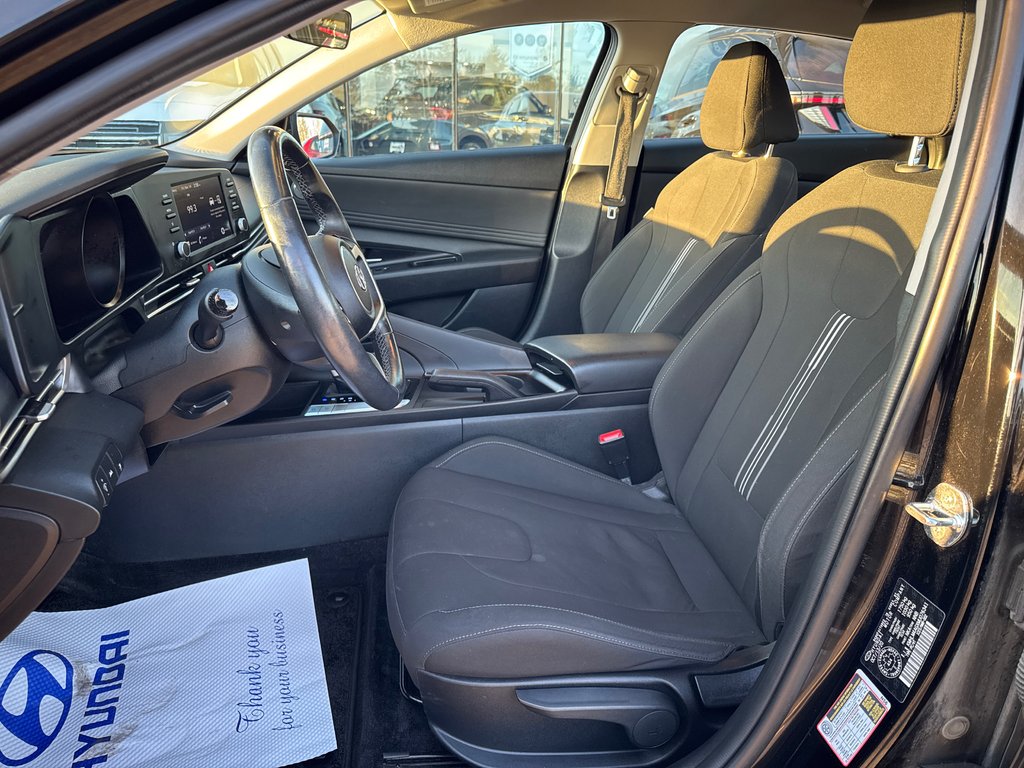 2021 Hyundai Elantra Preferred in Miramichi, New Brunswick - 9 - w1024h768px