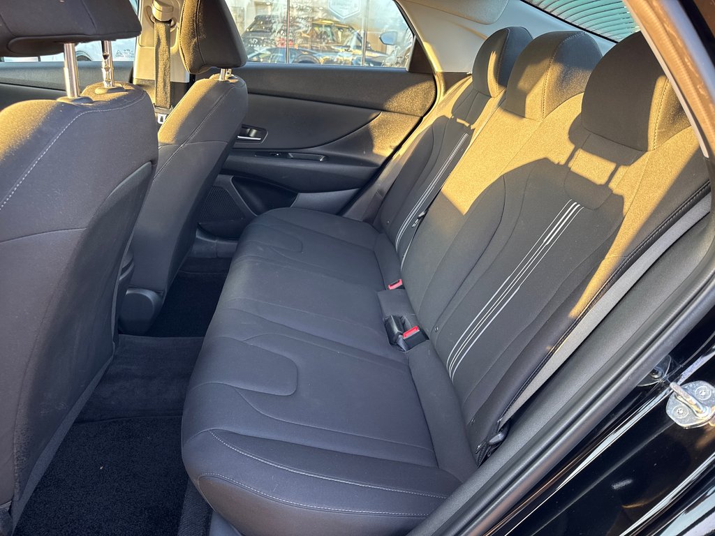 2021 Hyundai Elantra Preferred in Miramichi, New Brunswick - 10 - w1024h768px