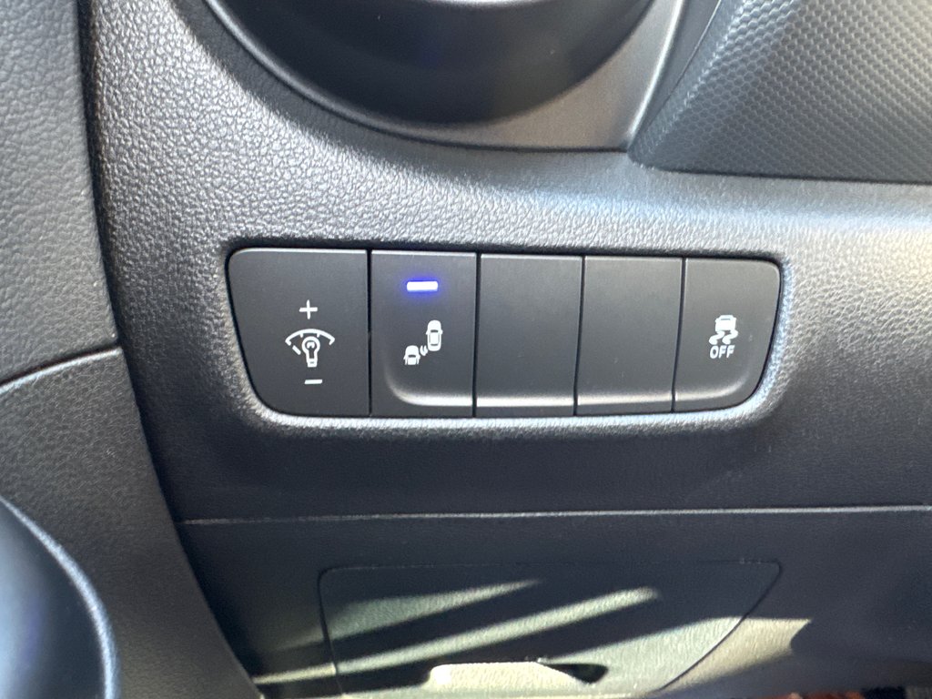 2020 Hyundai Kona Preferred in Miramichi, New Brunswick - 9 - w1024h768px