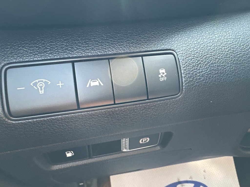 2022 Hyundai Santa Fe Plug-In Hybrid Preferred in Miramichi, New Brunswick - 9 - w1024h768px
