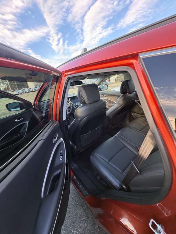 2016 Hyundai Santa Fe Sport Limited in Miramichi, New Brunswick - 8 - w1024h768px