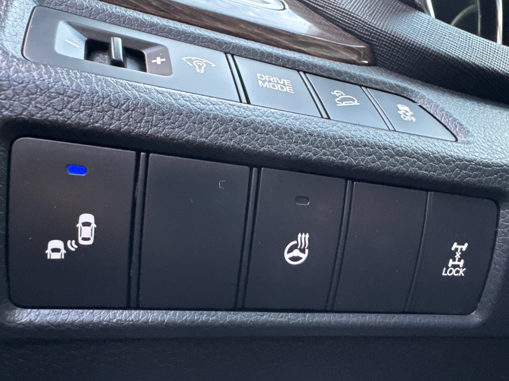 2017 Hyundai Santa Fe Sport Limited in Miramichi, New Brunswick - 7 - w1024h768px
