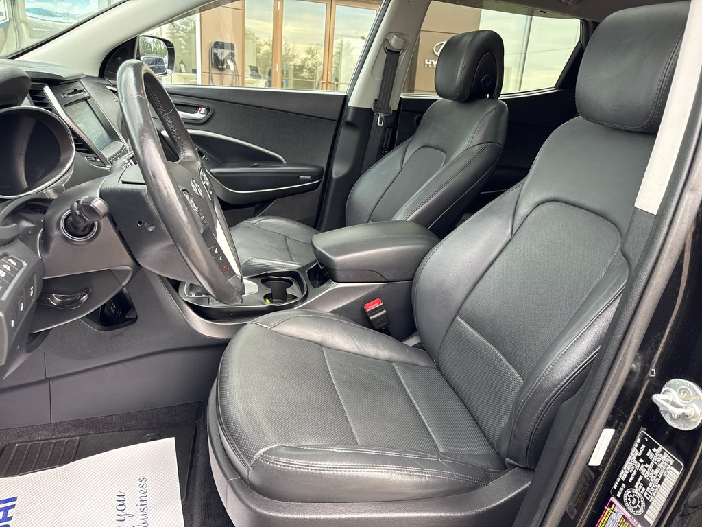 2017 Hyundai Santa Fe Sport Limited in Miramichi, New Brunswick - 8 - w1024h768px