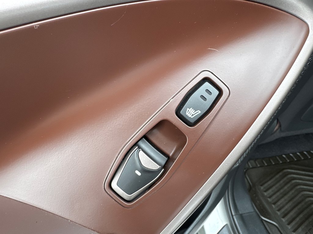 2019 Hyundai Santa Fe XL Ultimate in Miramichi, New Brunswick - 15 - w1024h768px