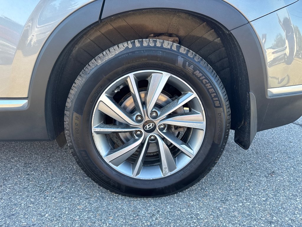2019 Hyundai Santa Fe Preferred in Miramichi, New Brunswick - 14 - w1024h768px