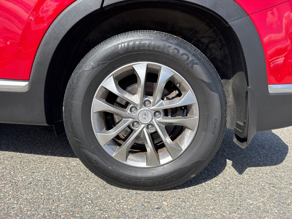 2020 Hyundai Santa Fe Essential in Miramichi, New Brunswick - 14 - w1024h768px