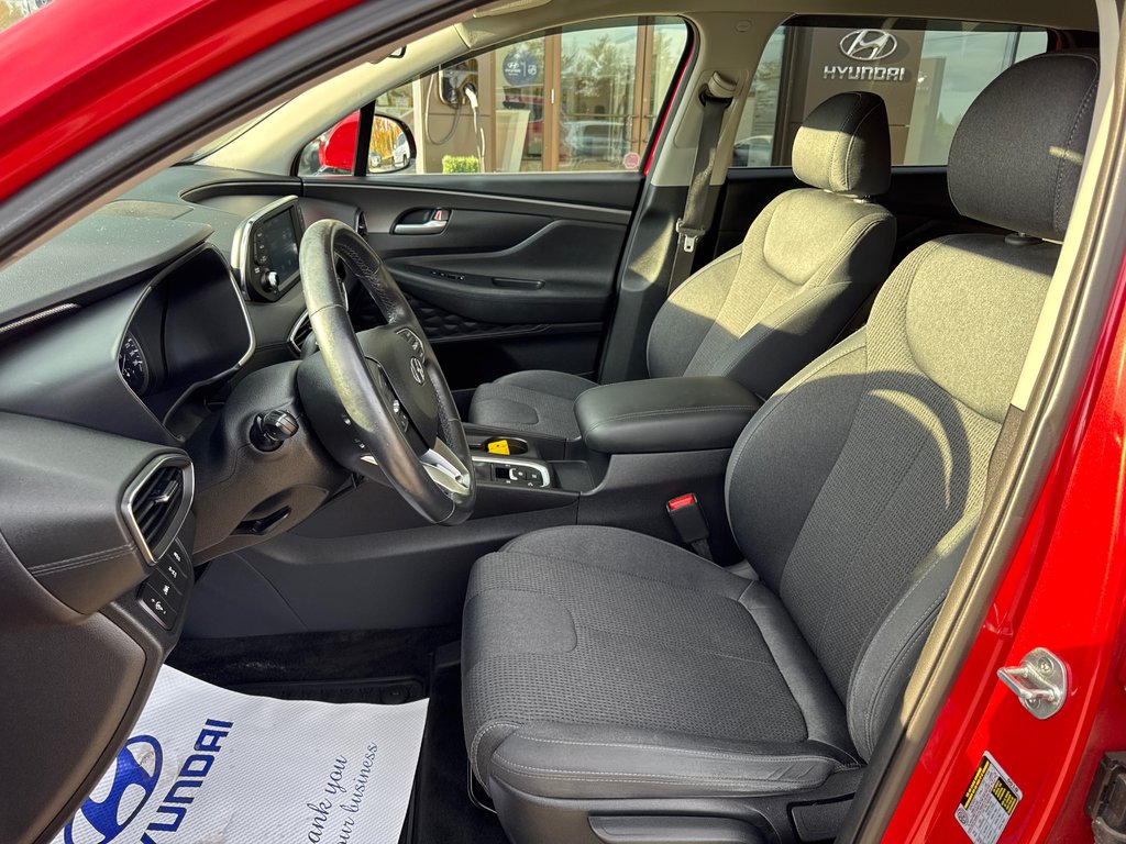 2020 Hyundai Santa Fe Essential in Miramichi, New Brunswick - 10 - w1024h768px