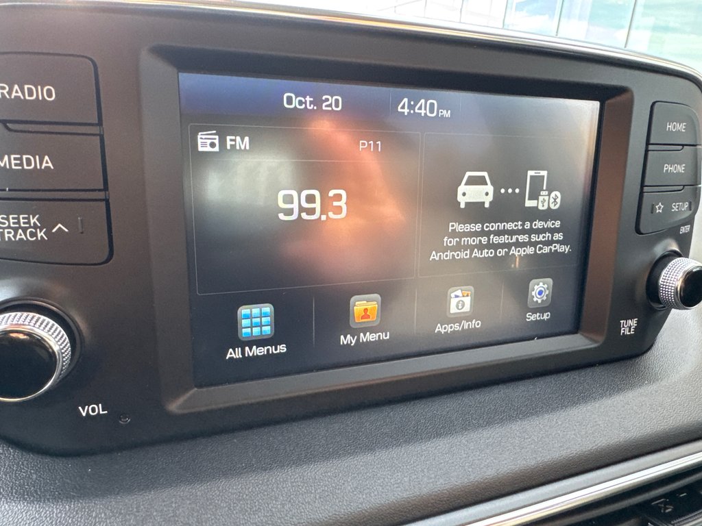 2020 Hyundai Santa Fe Essential in Miramichi, New Brunswick - 5 - w1024h768px