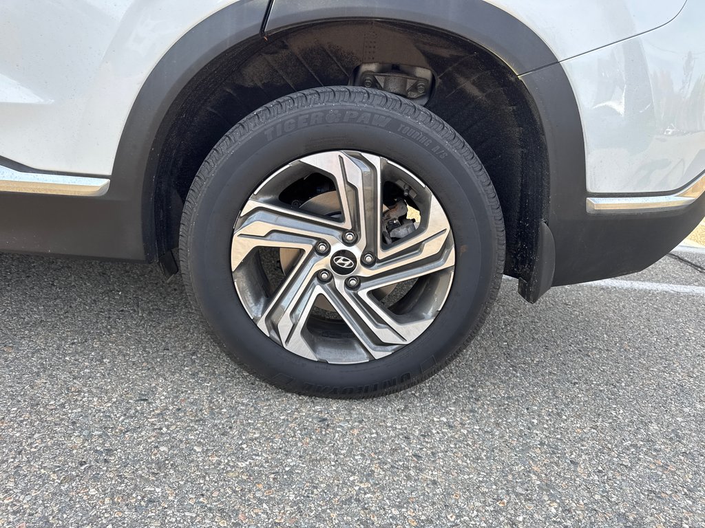 2021 Hyundai Santa Fe Preferred Trend in Miramichi, New Brunswick - 17 - w1024h768px