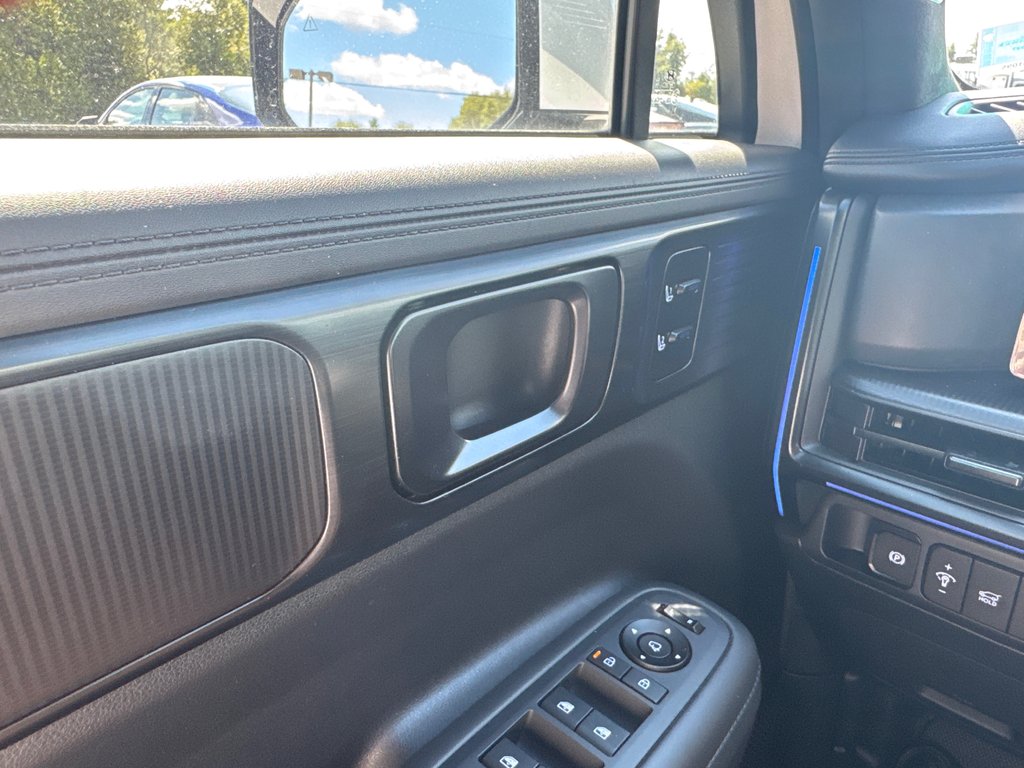 2024 Hyundai Santa Fe Ultimate Calligraphy in Miramichi, New Brunswick - 14 - w1024h768px