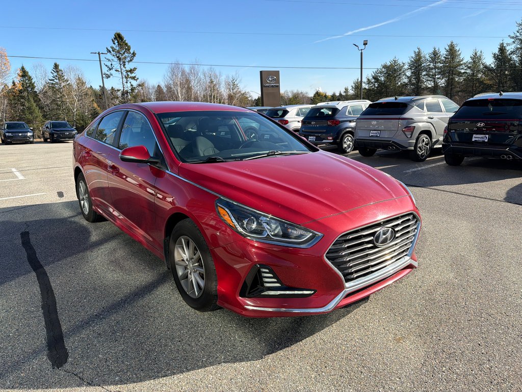 2018 Hyundai Sonata GL in Miramichi, New Brunswick - 10 - w1024h768px