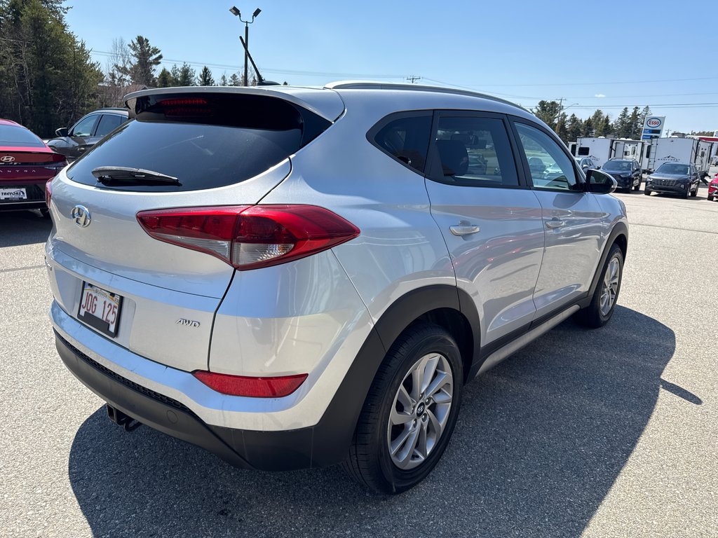 2017 Hyundai Tucson Premium in Miramichi, New Brunswick - 13 - w1024h768px