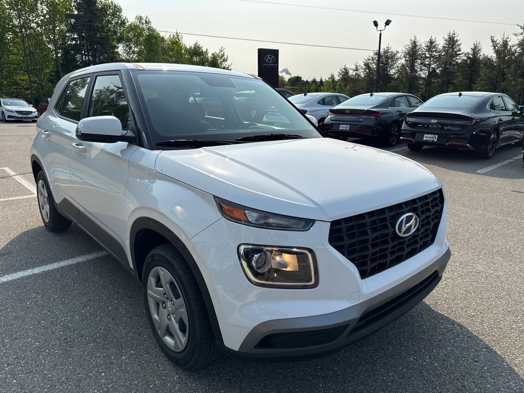 2022 Hyundai Venue Essential in Miramichi, New Brunswick - 11 - w1024h768px