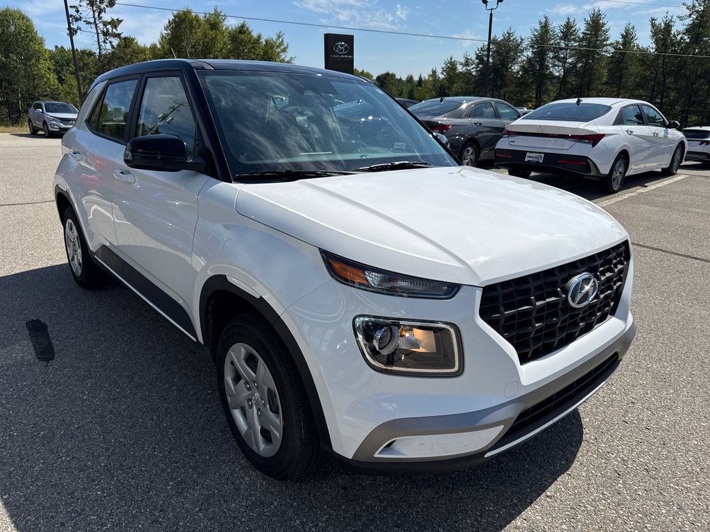 2024 Hyundai Venue Essential in Miramichi, New Brunswick - 11 - w1024h768px