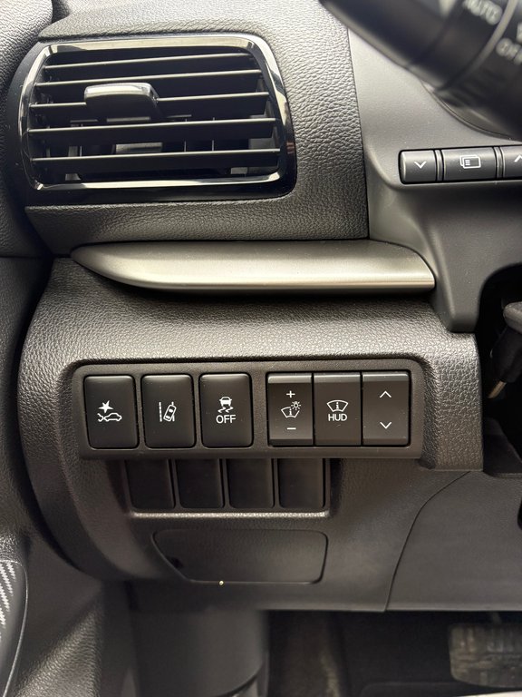 2022 Mitsubishi Eclipse Cross GT in Miramichi, New Brunswick - 5 - w1024h768px