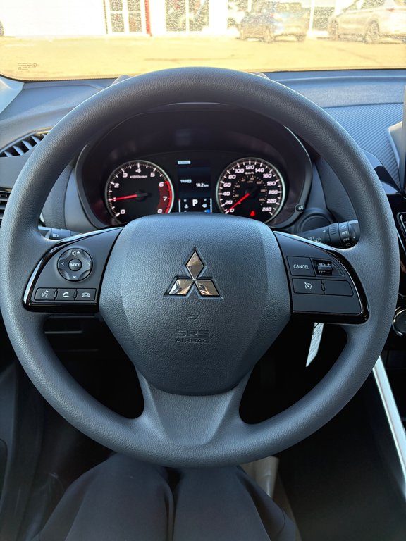 2026 Mitsubishi Eclipse Cross ES in Miramichi, New Brunswick - 3 - w1024h768px