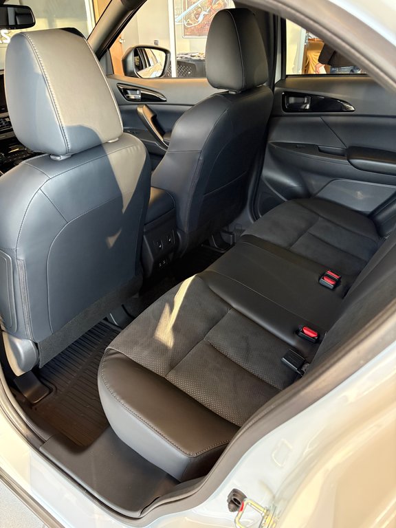 Mitsubishi Eclipse Cross NOIR 2026 à Miramichi, Nouveau-Brunswick - 9 - w1024h768px