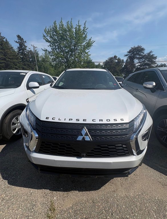 Mitsubishi Eclipse Cross NOIR 2026 à Miramichi, Nouveau-Brunswick - 1 - w1024h768px