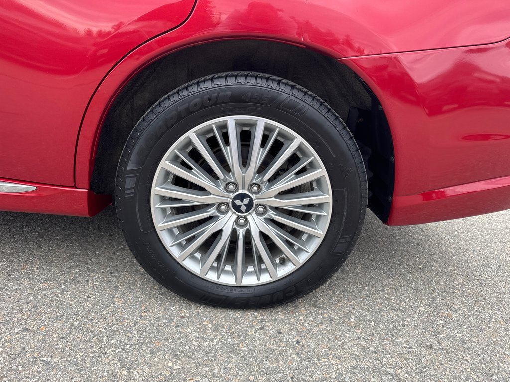 2019 Mitsubishi OUTLANDER PHEV in Miramichi, New Brunswick - 20 - w1024h768px