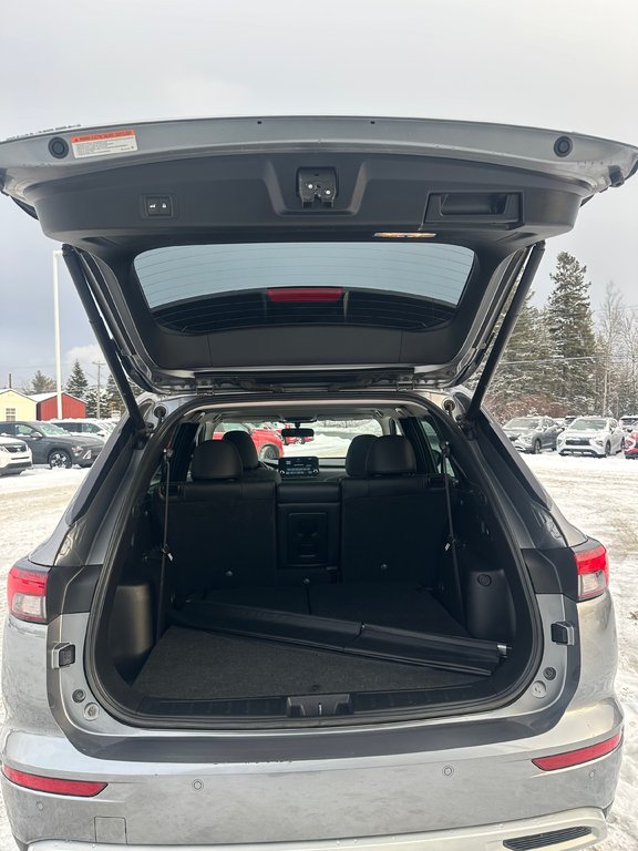 Mitsubishi Outlander LE Premium 2022 à Miramichi, Nouveau-Brunswick - 8 - w1024h768px