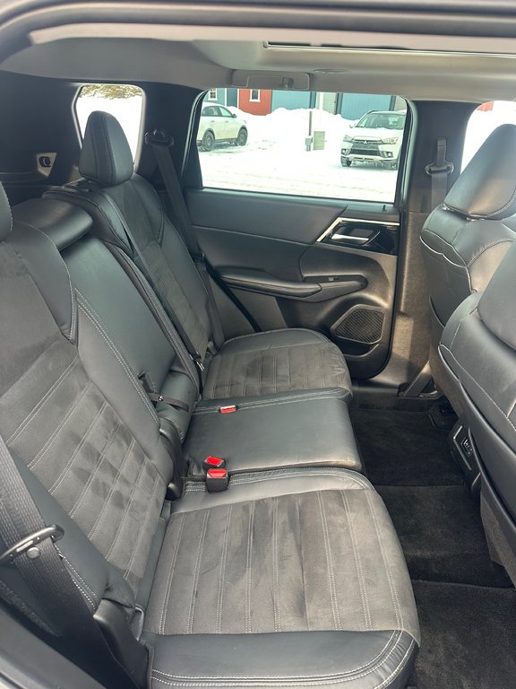 Mitsubishi Outlander LE Premium 2022 à Miramichi, Nouveau-Brunswick - 6 - w1024h768px