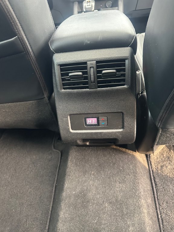 Mitsubishi Outlander LE Premium 2022 à Miramichi, Nouveau-Brunswick - 7 - w1024h768px