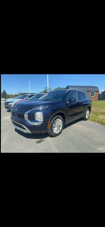 Mitsubishi Outlander LE 2024 à Miramichi, Nouveau-Brunswick - 2 - w1024h768px