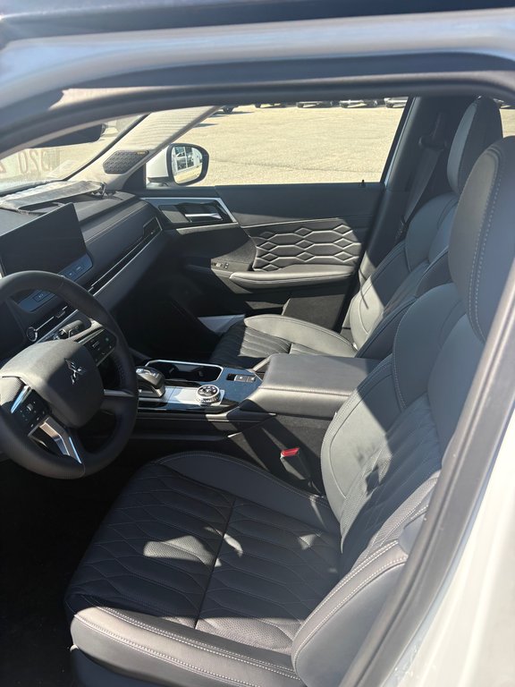 Mitsubishi Outlander GT 2026 à Miramichi, Nouveau-Brunswick - 2 - w1024h768px