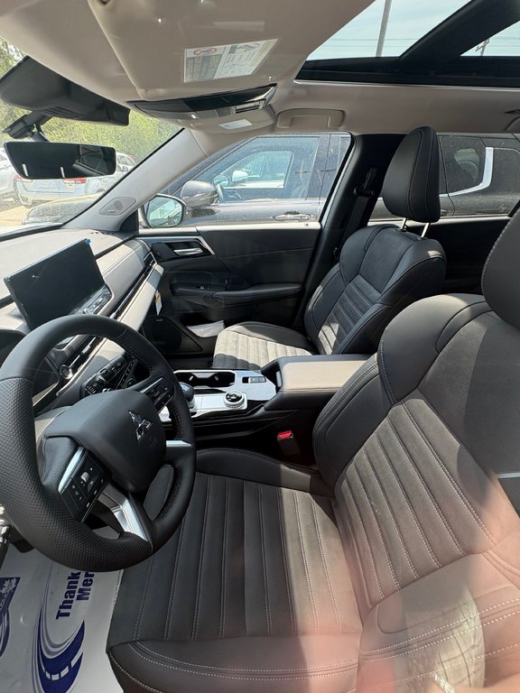 Mitsubishi Outlander LE 2026 à Miramichi, Nouveau-Brunswick - 1 - w1024h768px