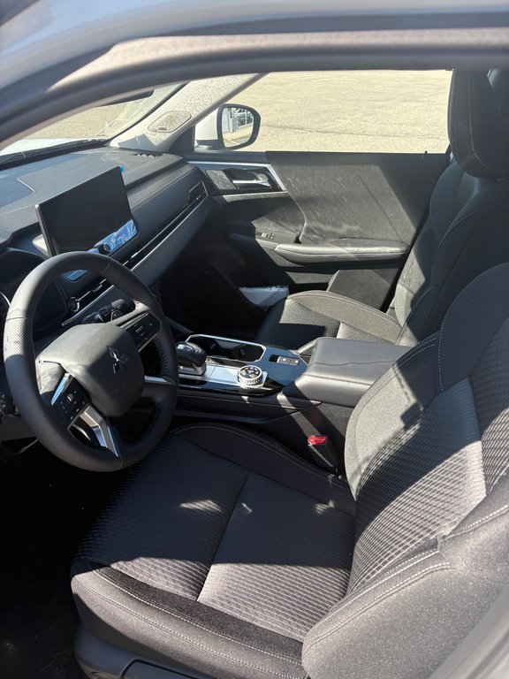 Mitsubishi Outlander SE 2026 à Miramichi, Nouveau-Brunswick - 2 - w1024h768px