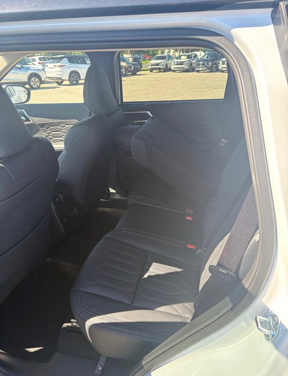 Mitsubishi Outlander GT 2026 à Miramichi, Nouveau-Brunswick - 3 - w1024h768px