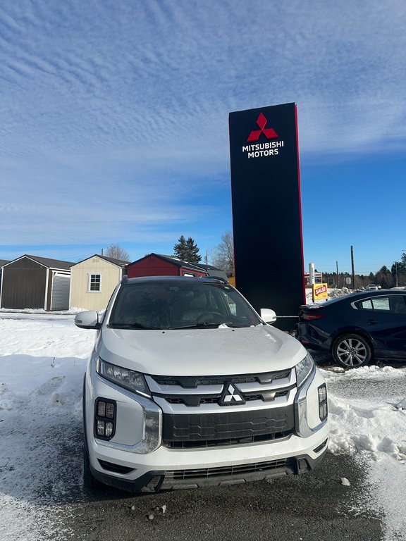 2023 Mitsubishi RVR GT in Miramichi, New Brunswick - 1 - w1024h768px