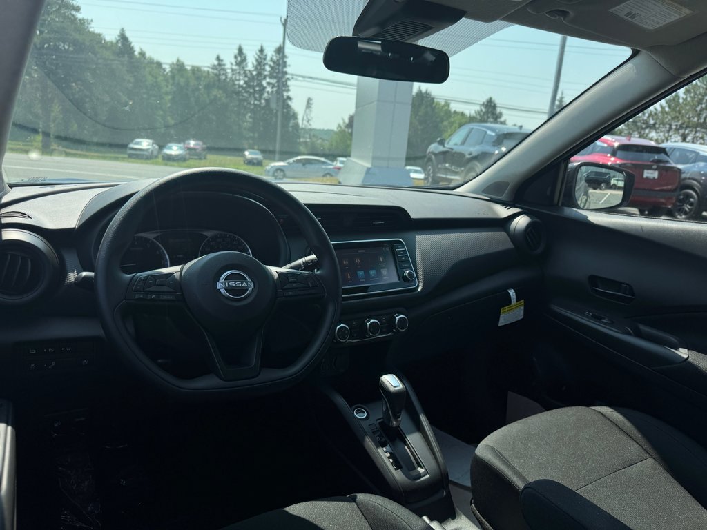2025 Nissan Kicks Play S in Miramichi, New Brunswick - 5 - w1024h768px
