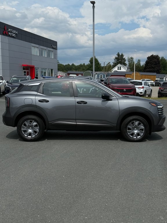 2025 Nissan Kicks S in Miramichi, New Brunswick - 3 - w1024h768px
