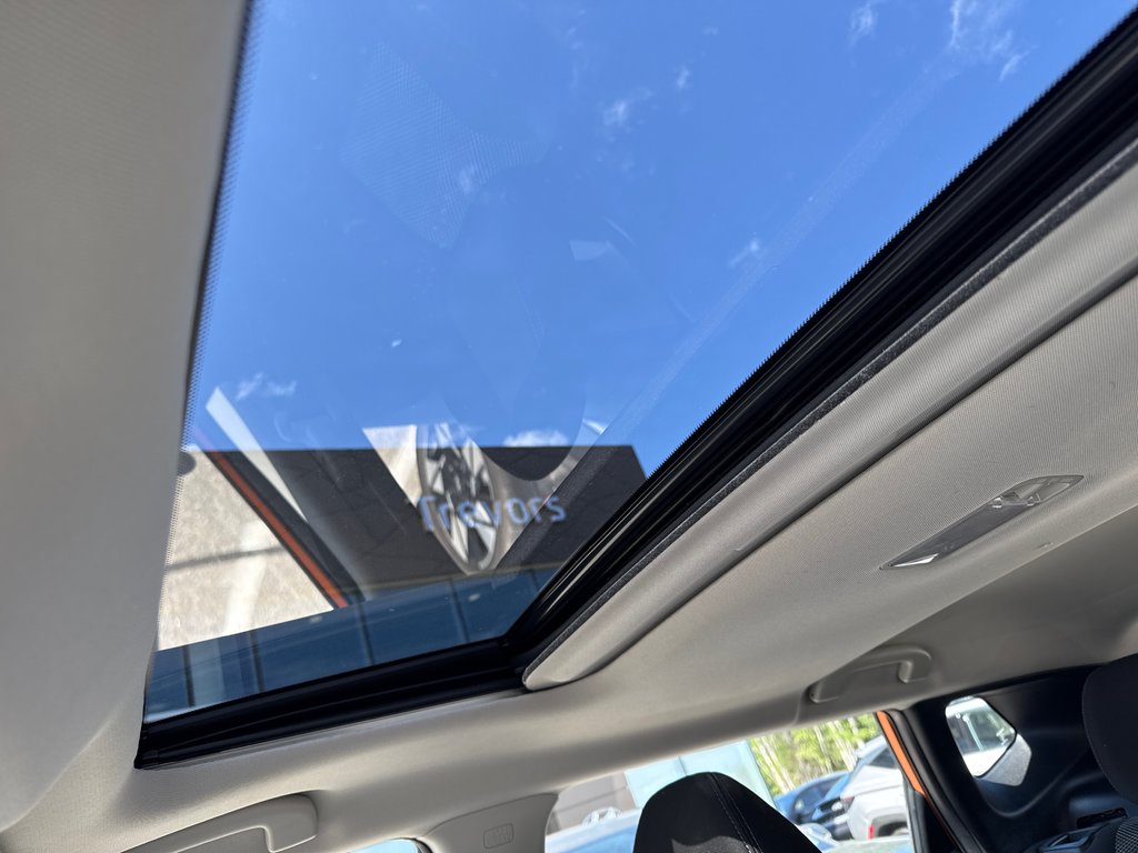 2018 Nissan Qashqai SV in Miramichi, New Brunswick - 8 - w1024h768px