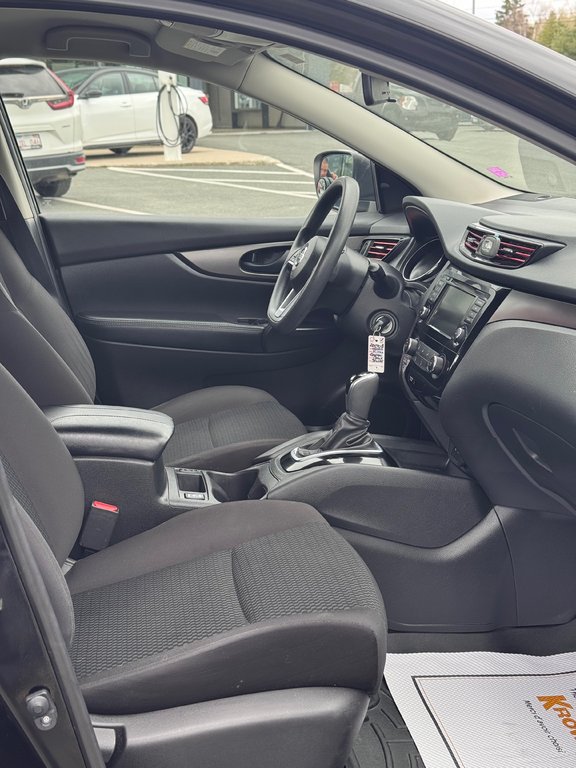 2020 Nissan Qashqai SL in Miramichi, New Brunswick - 8 - w1024h768px