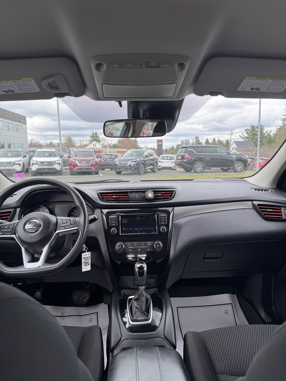 2020 Nissan Qashqai SL in Miramichi, New Brunswick - 11 - w1024h768px