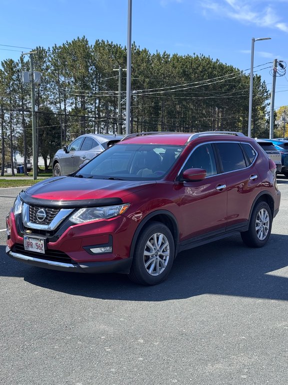 2018 Nissan Rogue SV in Miramichi, New Brunswick - 3 - w1024h768px