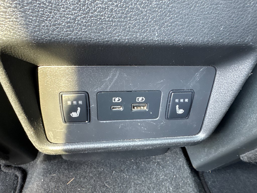 2021 Nissan Rogue SV in Miramichi, New Brunswick - 15 - w1024h768px