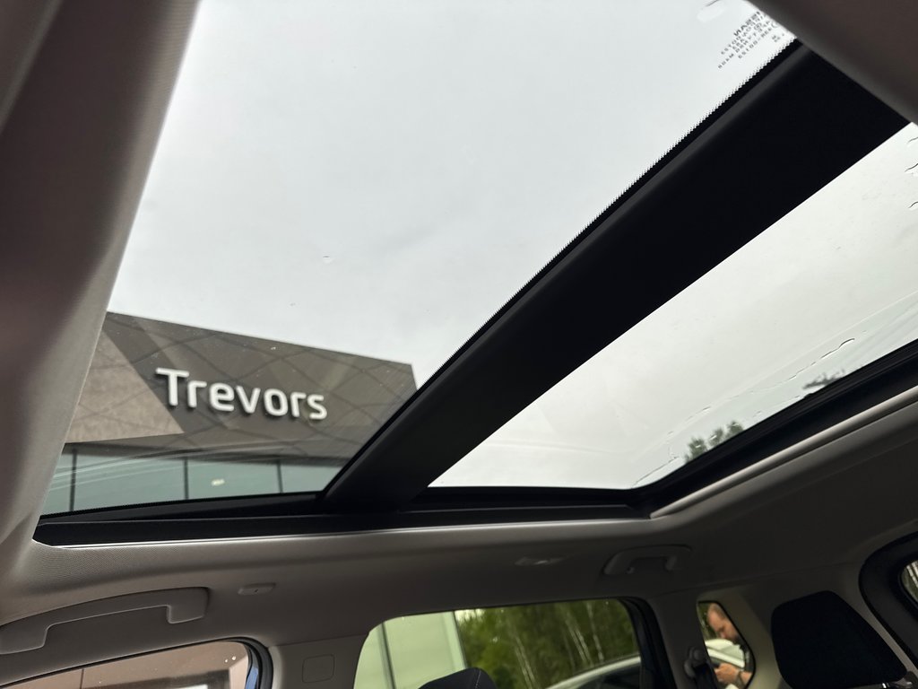 2023 Nissan Rogue SV in Miramichi, New Brunswick - 8 - w1024h768px
