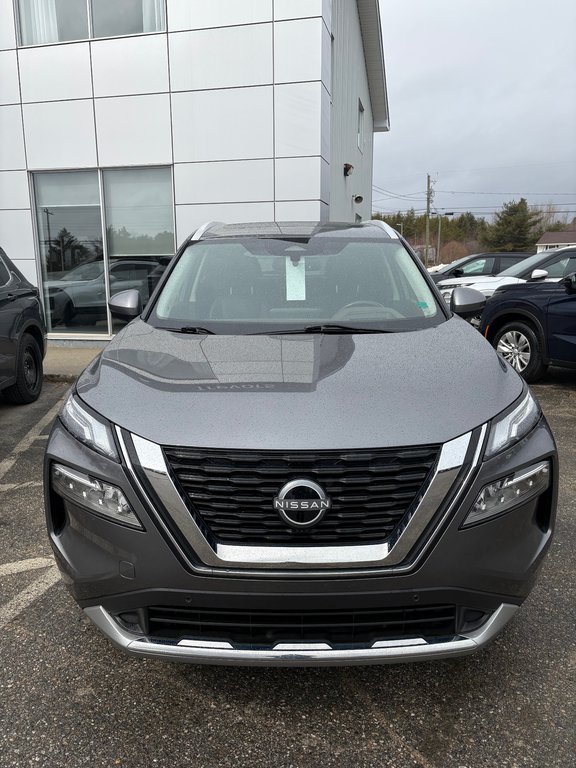Nissan Rogue Platinum 2023 à Miramichi, Nouveau-Brunswick - 1 - w1024h768px