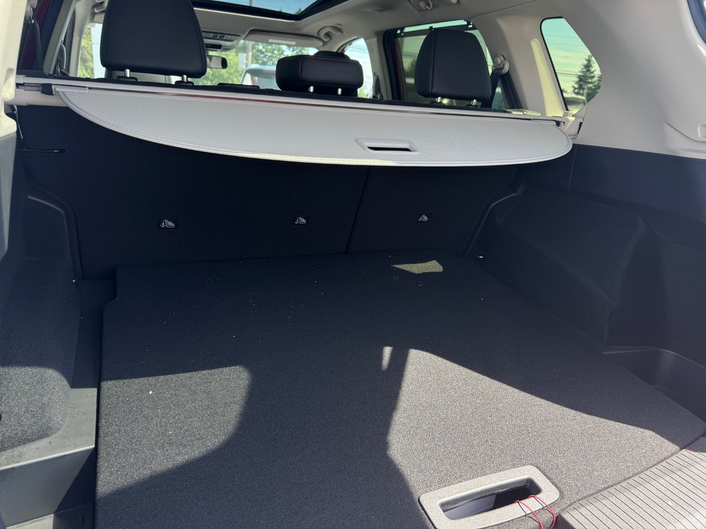 2024 Nissan Rogue SV Moonroof in Miramichi, New Brunswick - 8 - w1024h768px