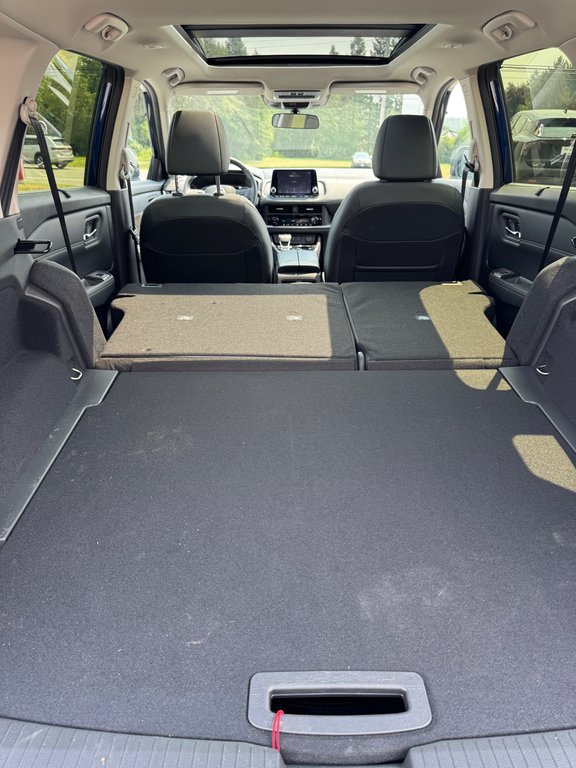 2025 Nissan Rogue SV Moonroof in Miramichi, New Brunswick - 10 - w1024h768px