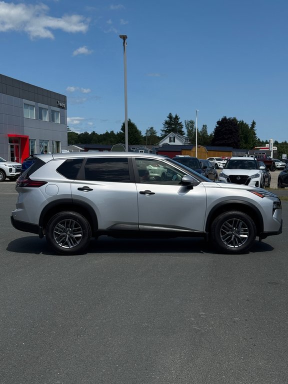 Nissan Rogue S 2025 à Miramichi, Nouveau-Brunswick - 3 - w1024h768px
