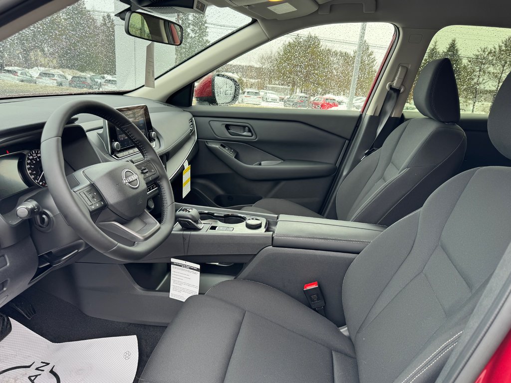 Nissan Rogue S 2025 à Miramichi, Nouveau-Brunswick - 6 - w1024h768px