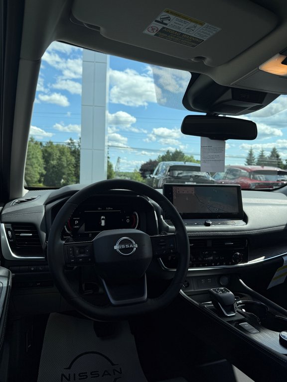 Nissan Rogue Platinum 2025 à Miramichi, Nouveau-Brunswick - 5 - w1024h768px